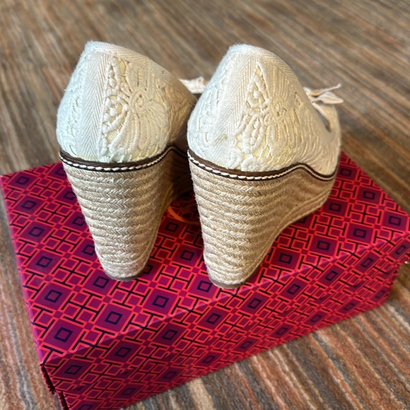 Tory Burch Jackie Wedge Espadrille Crochet - Picture 4 of 8